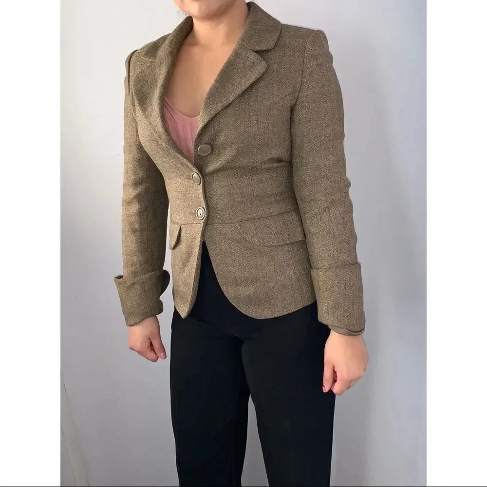 ✨❣️Suzy Shier blazer❣️  - Picture 7 of 8